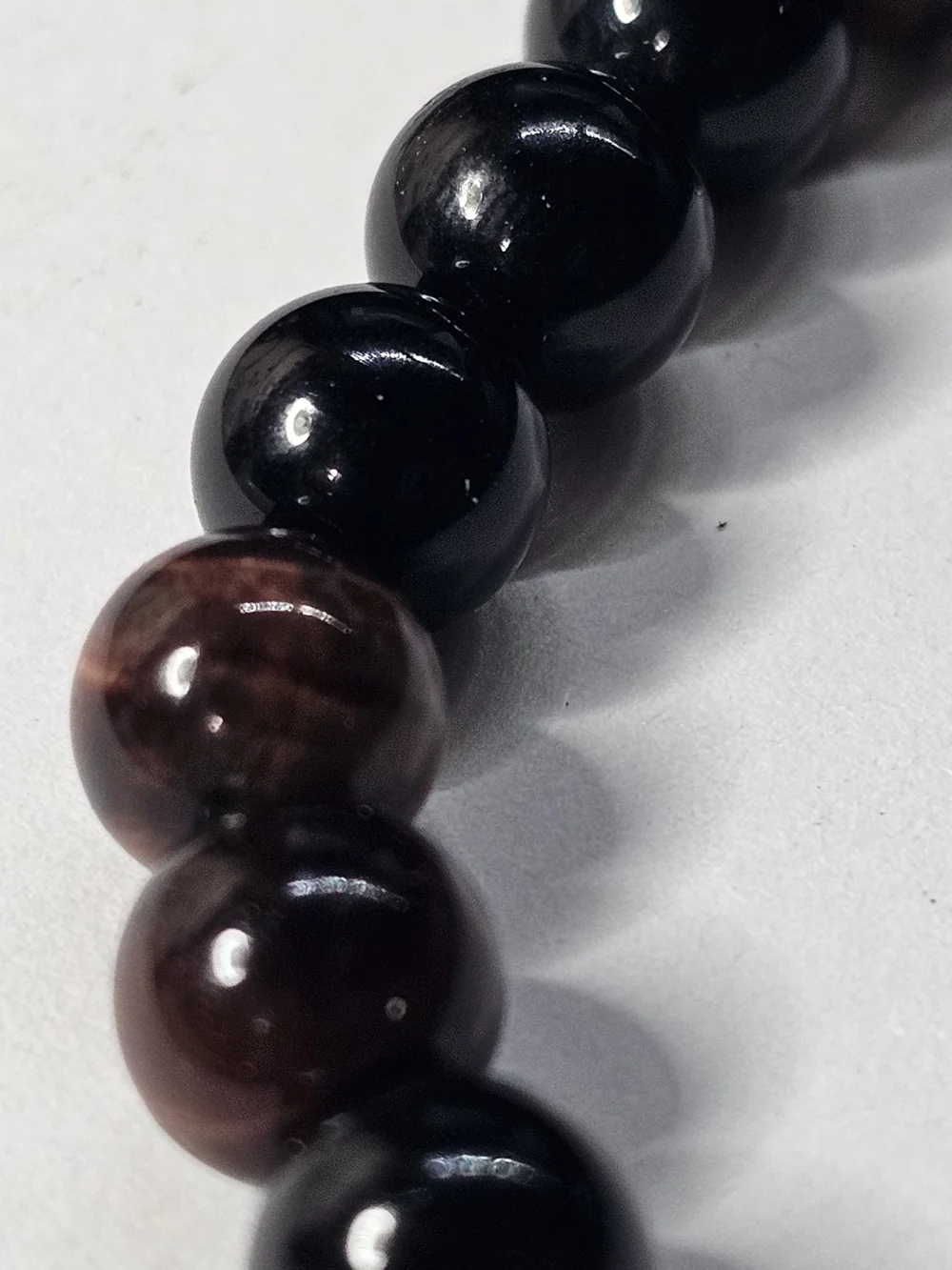 Black and Brown Beaded Men's/women's Bracelet with Tiger Eye Accent